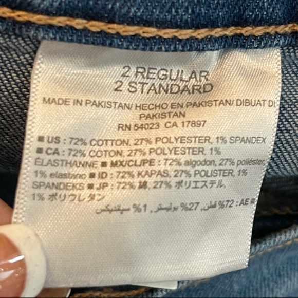 OLD NAVY Flare Mid Rise Light Wash Jeans Size 2 - Picture 8 of 12